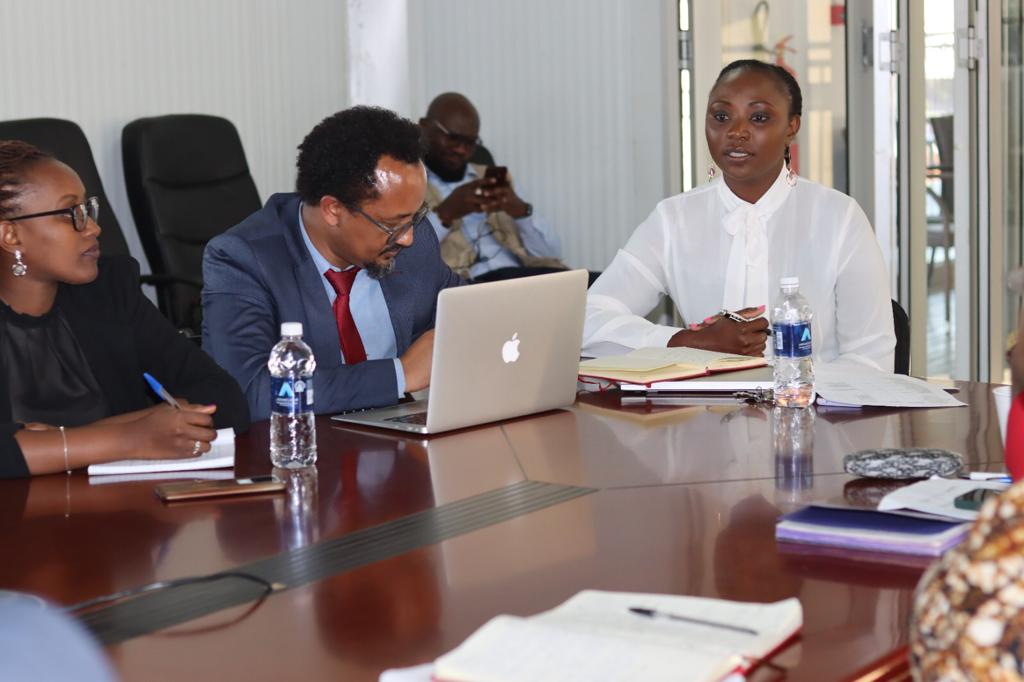 VusumuziS's tweet photo. Yesterday, as representatives of civil society organisations working on promoting and protecting #ChildRights in Zambia, we met with the African Committee of Experts on the Rights and Welfare of the Child (ACERWC) to reflect on Zambia's implementation of @ACERWC recommendations https://t.co/KufJotsz7Z