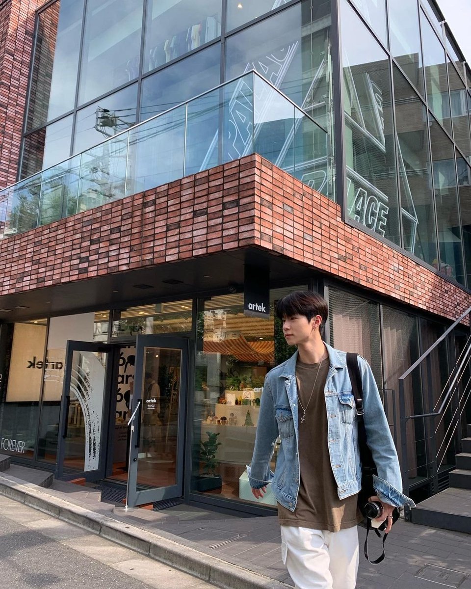 lar4mp's tweet photo. 230620 지안인스타
#스카이 #지안 #SKYE #JIAHN https://t.co/aLEvh7XaEo