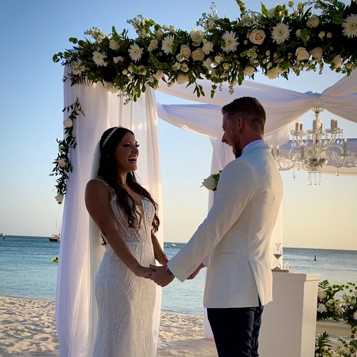MsGurgan's tweet photo. Dream wedding 🤍✨♾️ 06.09.2023 https://t.co/8huumQavV7