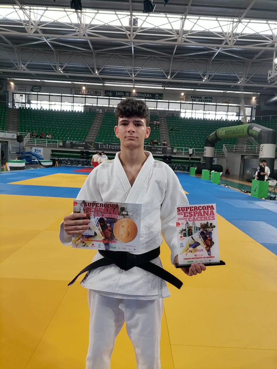 #Judo / Jaime Pérez, bronce en la Copa de España Junior de #Cáceres huelva24.com/deportes/jaime…  #Huelva <a href="/JudoHuelva1/">HUELVA TSV</a>