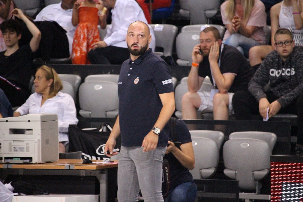 Quentin Wadoux remplace Thibault Wolicki à Loon-Plage

➡️ bebasket.fr/quentin-wadoux… 

#NM1
