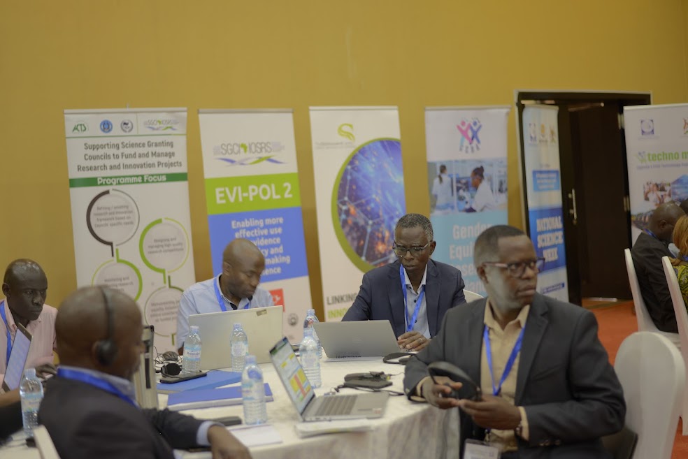 SGCIAfrica's tweet photo. We are now exploring opportunities for collaboration among CTAs across SGCI's thematic areas while promoting gender equality and inclusion in all aspects of our work.

#SGCIRegionalMeeting 
@AAU_67 @UNCST_Uganda @IDRC_ESARO @NRF_News https://t.co/Gqpe71qd9x