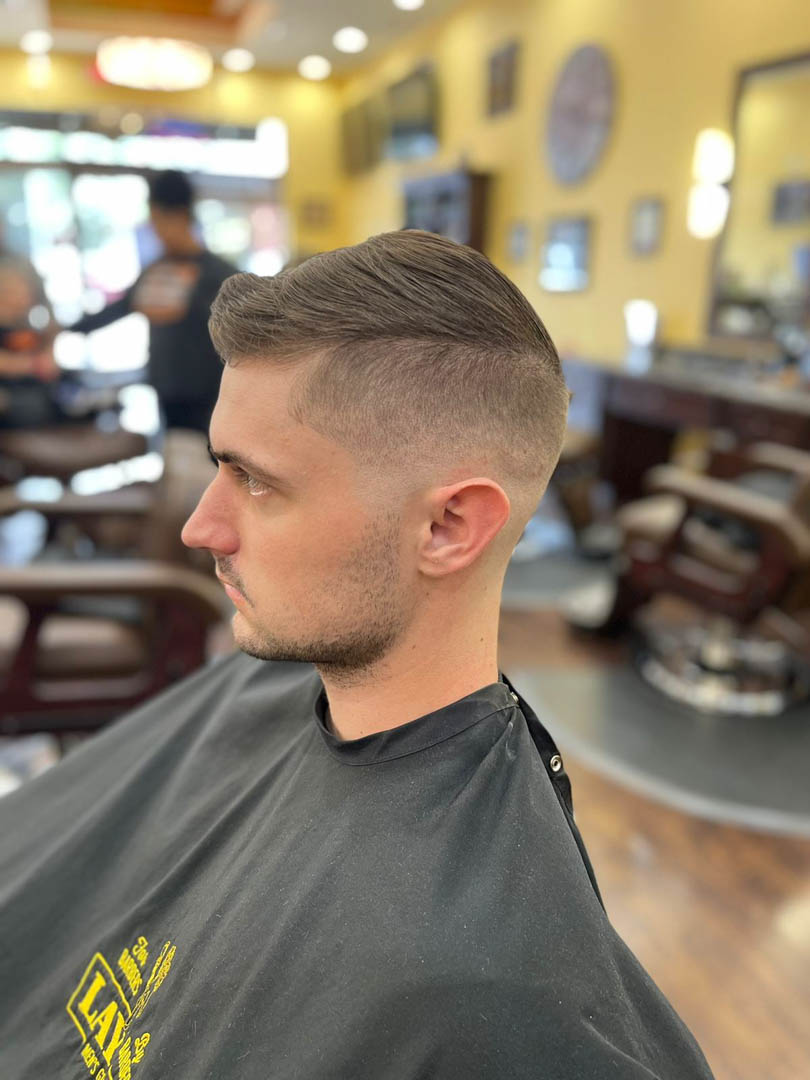 FlipsideBarber1's tweet image. With our professional men's haircuts services, your new look is guaranteed to turn heads. Learn more by visiting our website!
 
#MensHaircuts bit.ly/3IFt4X4