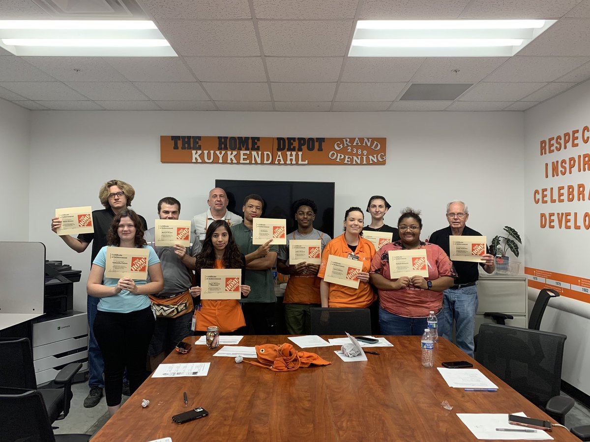 Patricia Seale tweet media