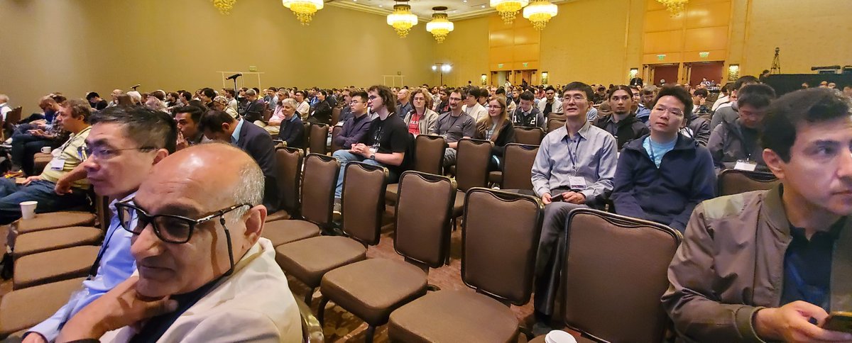 seemohan's tweet image. @TheOfficialACM @sigmod @SIGMODConf kicks off in Seattle 👍 Enjoying meeting friends from across the world after my last in-person #SIGMOD @SIGMOD2019 
#SIGMOD2023