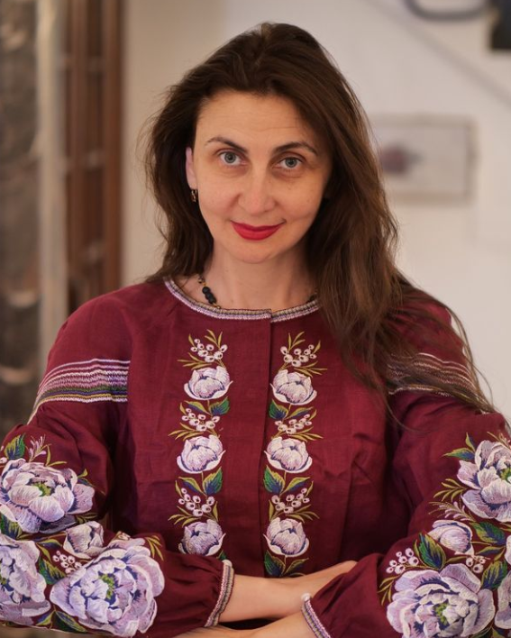 #NationalRefugeeDay Ukrainian Refugee, Nataliia Horbenko, came to the UK from Ukraine in April 2022. 

We have been thrilled to stock her individually crafted designs here since December 2022.

Nataliia likes to work with wool and linen to create her unique, embroidered pieces.