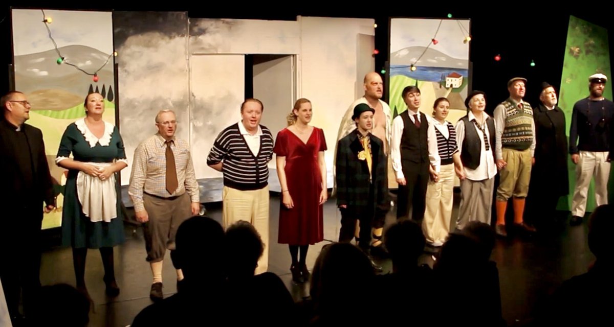 Twelfth Night’s come to the end of its 3 amazing performances at The Lowry.  Congratulations all round to the creatives &amp; the techies, the stage crew &amp; the FOH crowd ( including The Lowry staff and volunteers ) and to the director &amp; actors !