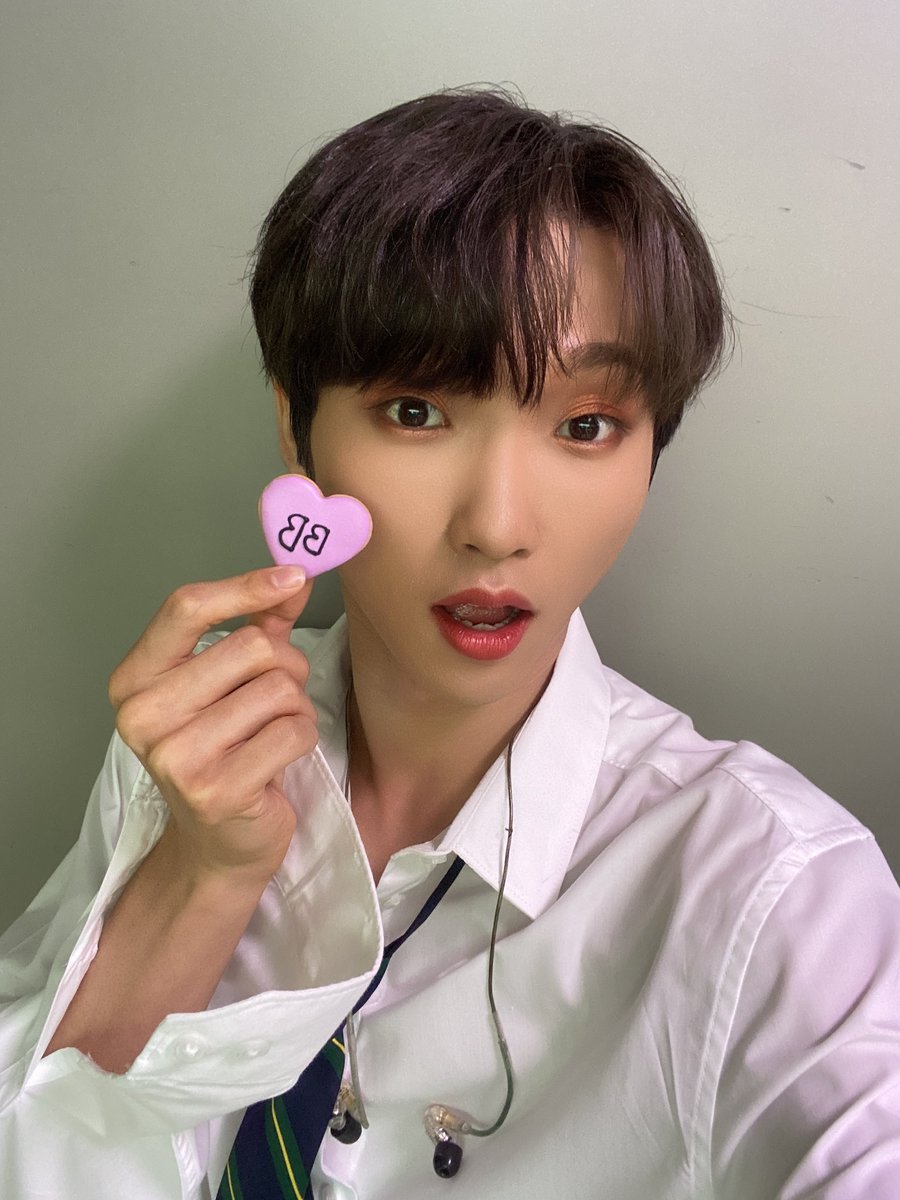 DKB_OFFICIAL on Twitter "BB쿠키 넘 맛있당♡♡ 🧸🍪💗🎶🧸🍪💗🎶 유쿠 YUKU 다크비 DKB 