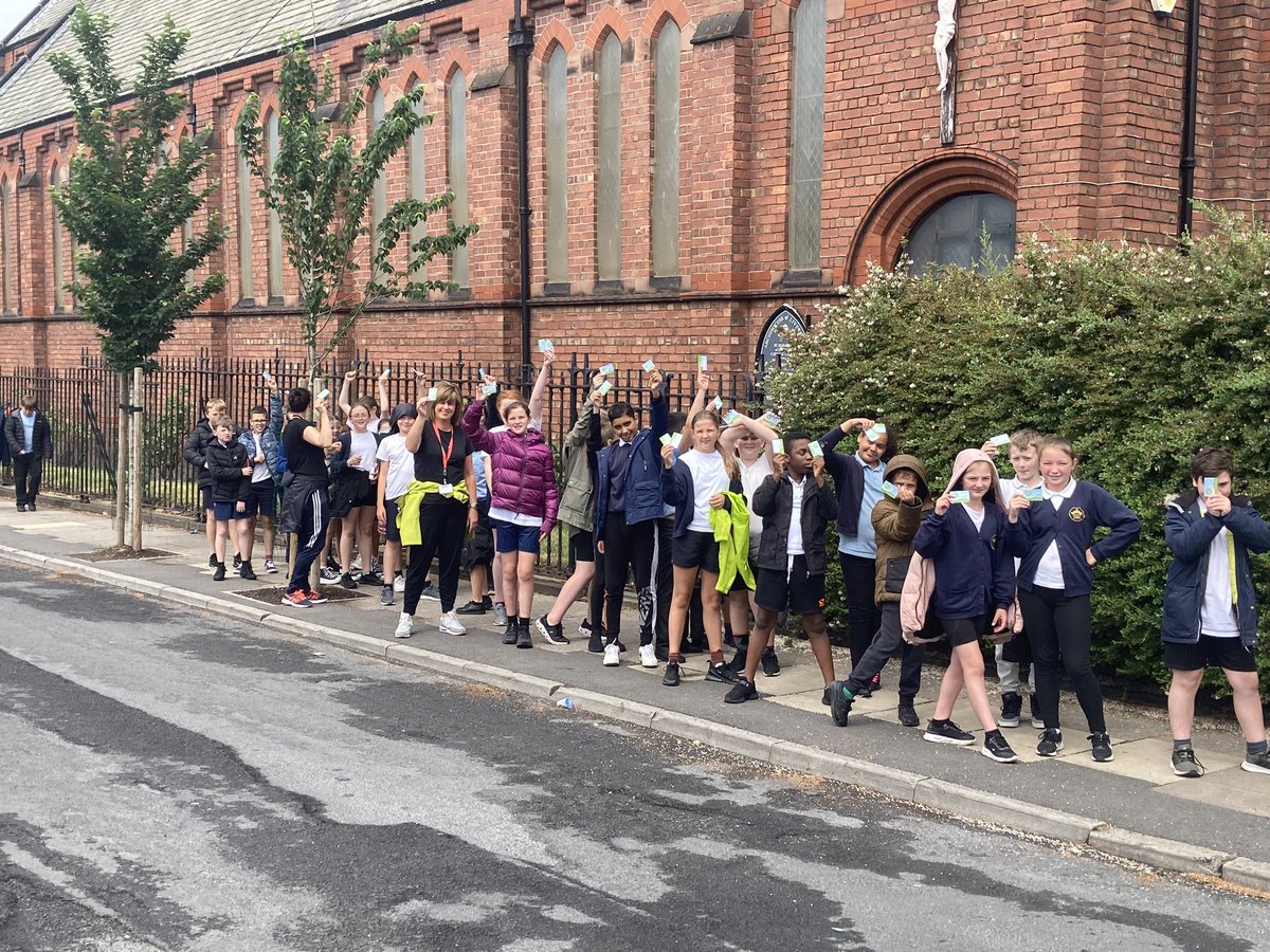 stelizcp6's tweet image. Year Six have gone again! We are really enjoying our route @BTSBootle @southseftonssp