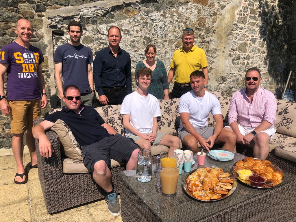 Rugby legend Kyran Bracken visited our Guernsey team for a casual meet and greet last week! 

Hosted on the terrace, colleagues got to have a chat and ask the questions that mattered to them. 

All in all, a fantastic morning meeting a sporting legend!
