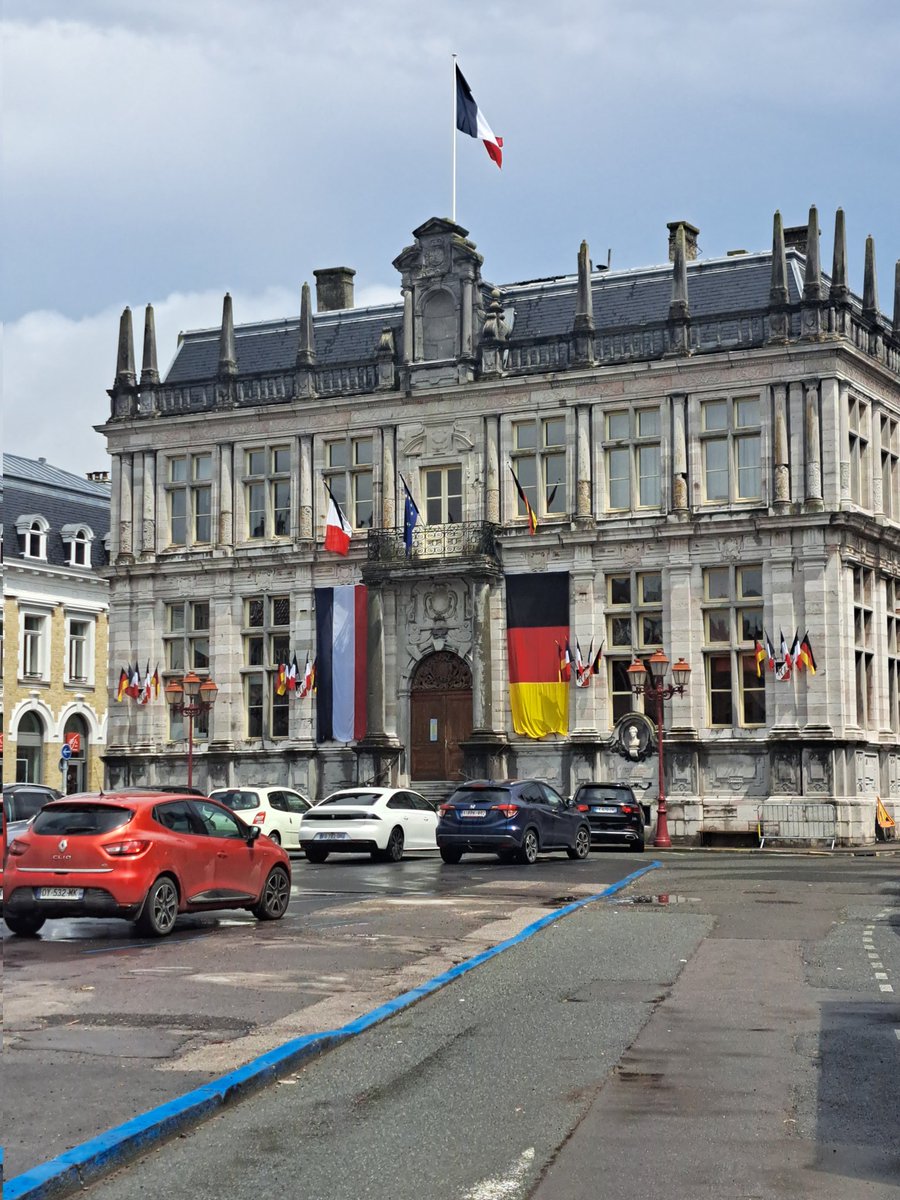 Select Motor Racing tweet media