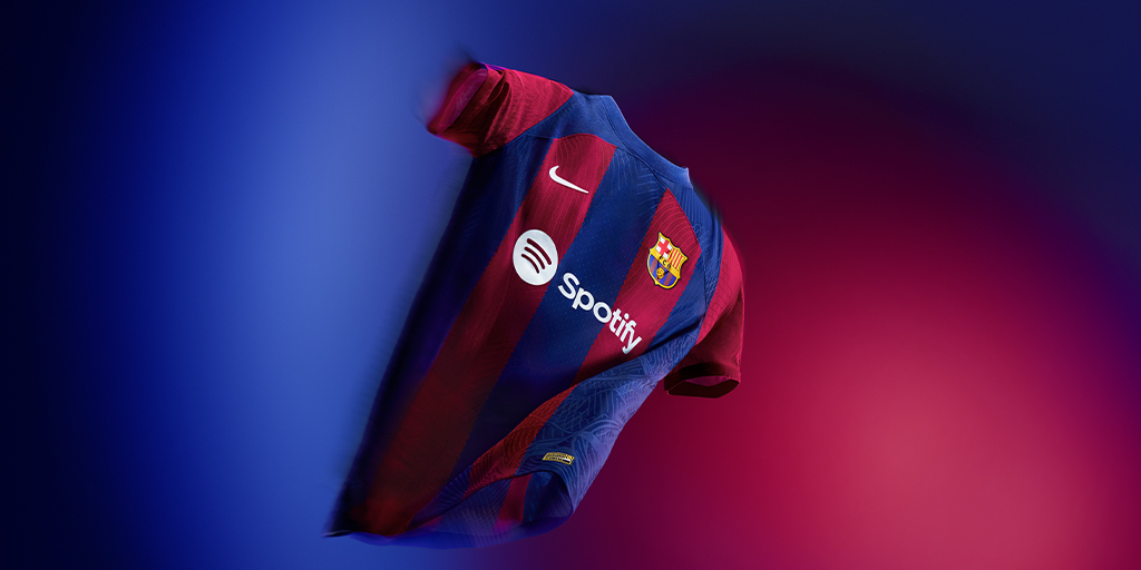 GreavesSports's tweet photo. Unveiling the new Barcelona FC kit today! ⚽🔥 

Experience the iconic colors and design that define the club's legacy. Available now online and in-store at Greaves Sports. Get ready to show your support in style. 

#BarcelonaFC #NewKitLaunch #ForçaBarça #GreavesSports https://t.co/5XW8KFPKWI