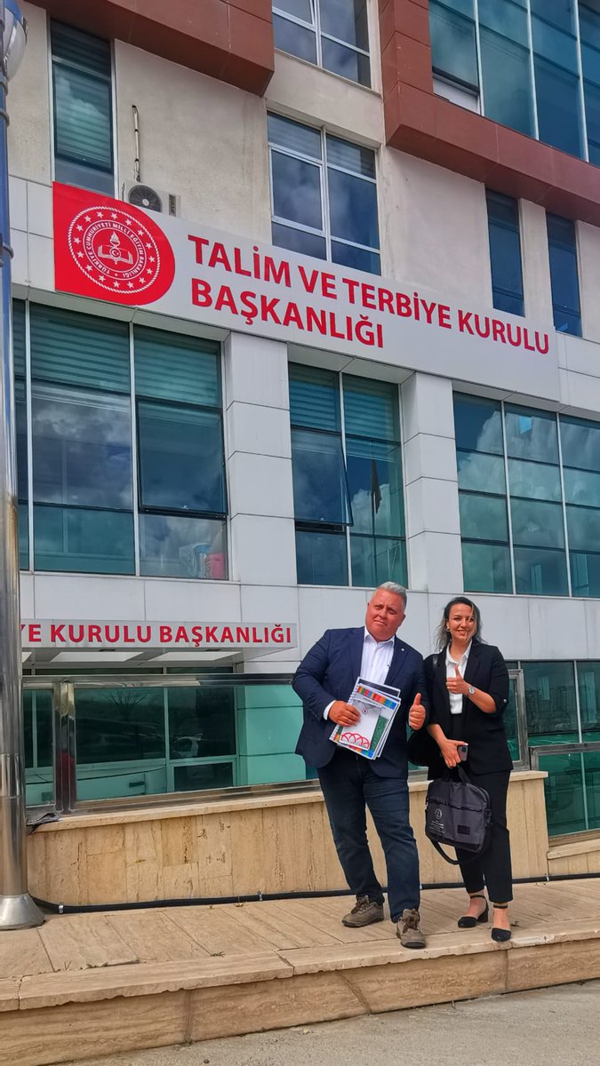Derya____'s tweet photo. Yenilikçi öğretim programlarımıza 7 tane daha eklemenin gururunu yaşıyoruz. Kurumumuza ve Türk Milli Eğitimi'ne şimdiden hayırlı olsun. 🙏  @dagozlem @ozgeeasln @ylcn_seda @ktyildiz https://t.co/IyOqinxv7t