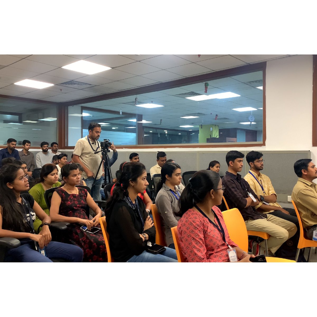 selftech_in's tweet photo. #Follow #TrafficRules and Receive #Rewards  - A Brilliant Initiative by Traffic Rewards For Positive Reinforcement of #TrafficLaws
Glad to have a session with Team #TrafficRewards at @selftech

Looking forward to more such conducts.

 #traffic #trafficrule https://t.co/XqgB0DvX3P