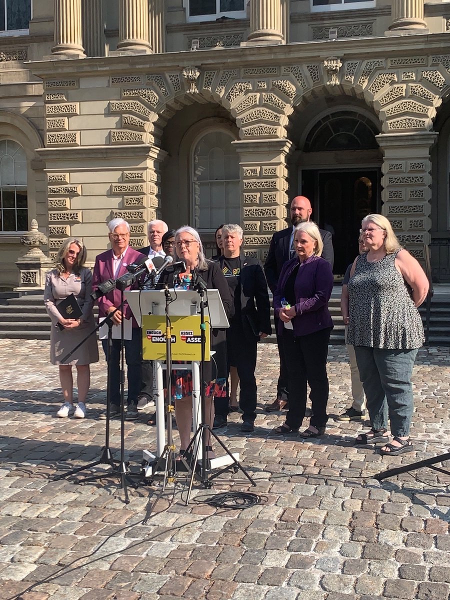 OCUFA President Sue Wurtele spoke at @OFLabour press conference this morning on the first day of appeal proceedings for #Bill124 to say it's time to respect workers' rights, give public sector employees what they need, and invest in public services
