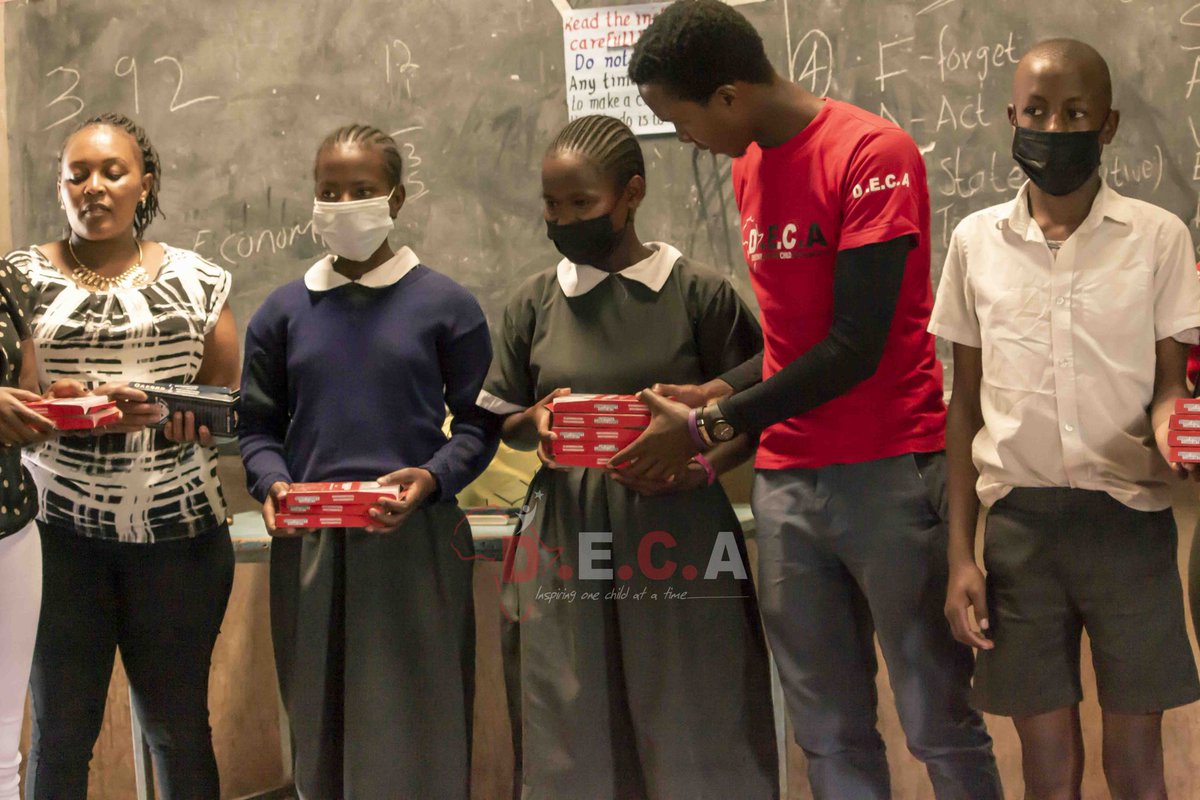 No act of kindness, no matter how small, is ever wasted.

Every good act counts.

#iamdeca #givingisliving #uniforms4education #lishajamiiinitiative