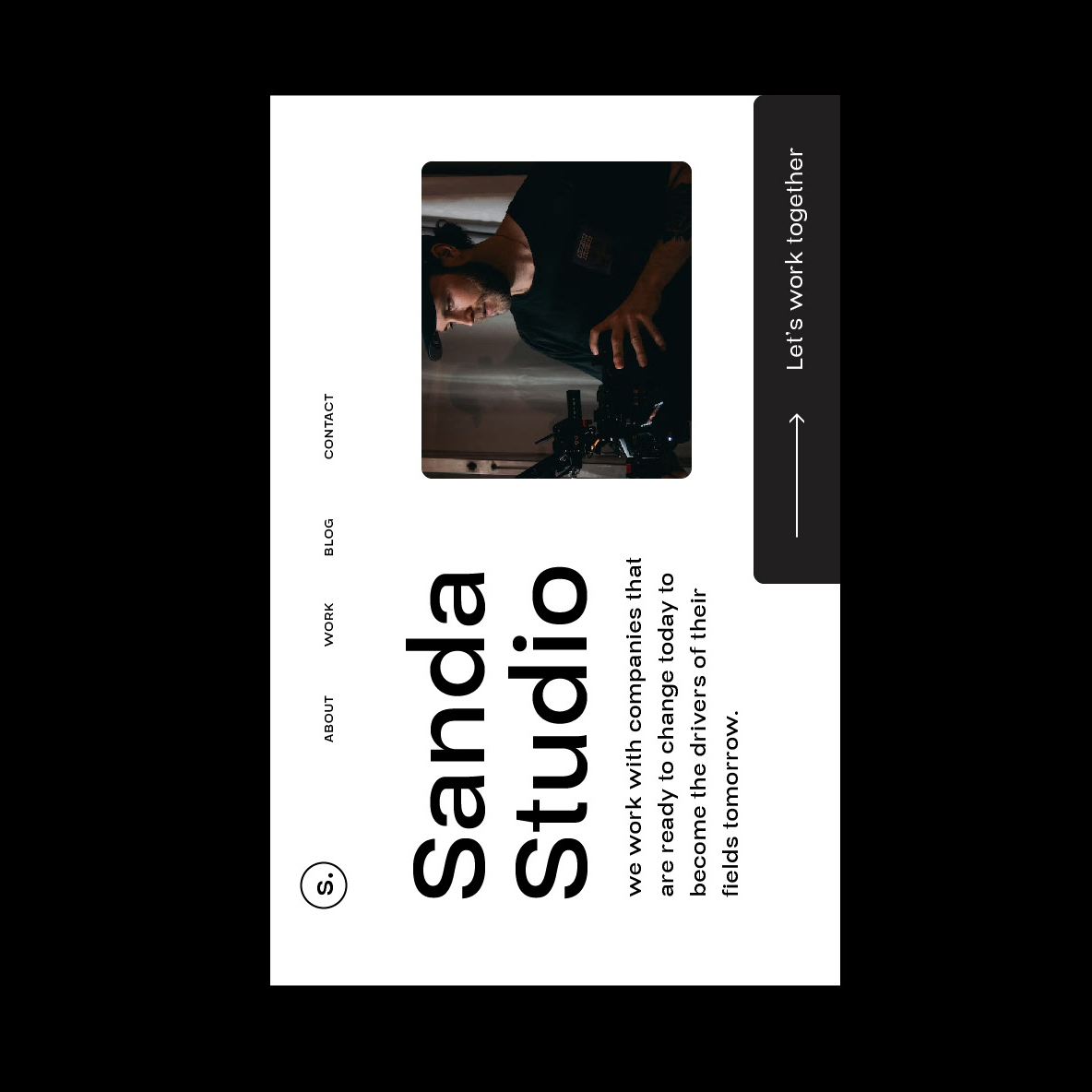 We're loving the brand new and amazingly functional Sraben Grotesk typeface from @yukitacreative 🔠

#fontdesign #typography #fontinspiration #digitaldesignagency #designagency