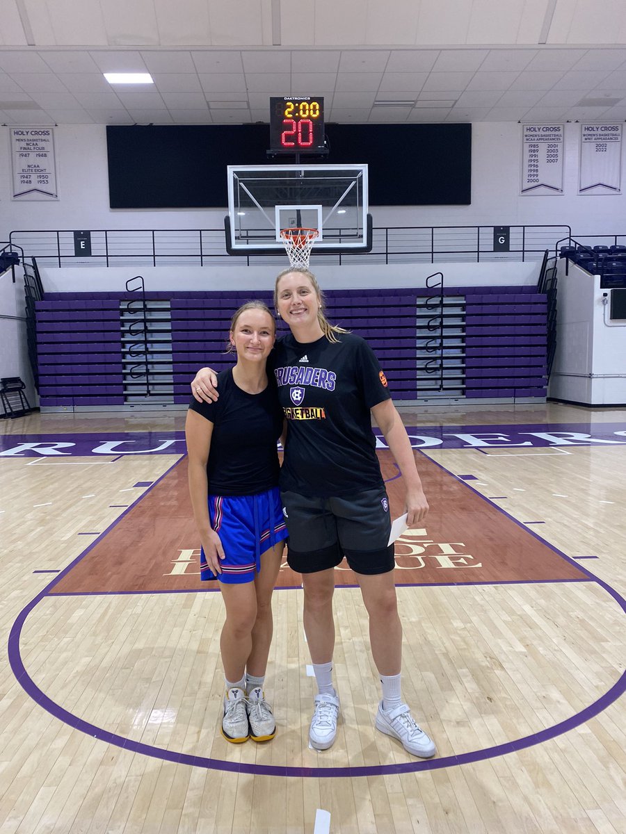 Maggie Frana tweet media