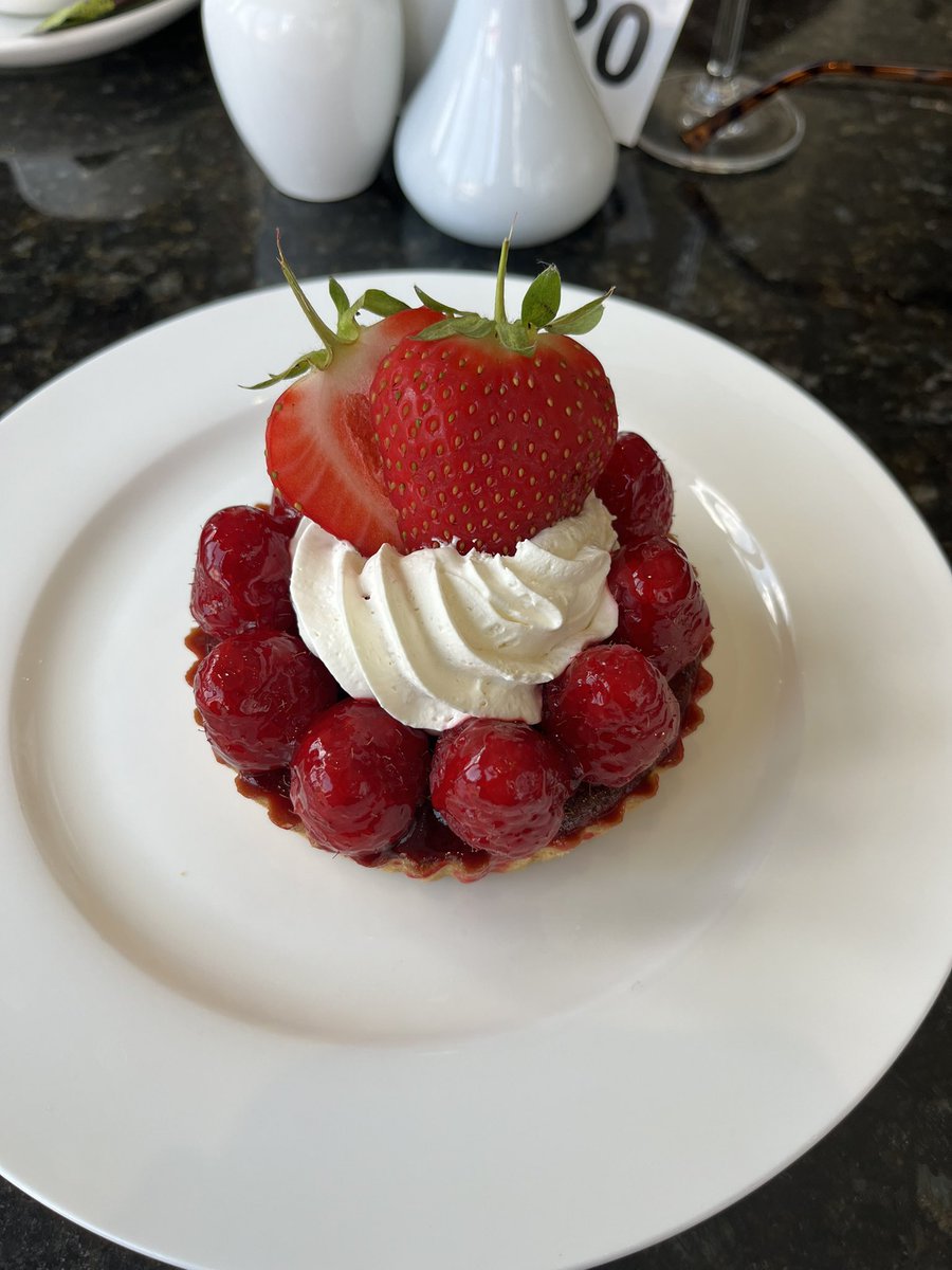 Writer Jenny 🇮🇪 🏴󠁧󠁢󠁷󠁬󠁳󠁿🇬🇬🇺🇦 on Twitter "Where am I? A clue. I’m hiding