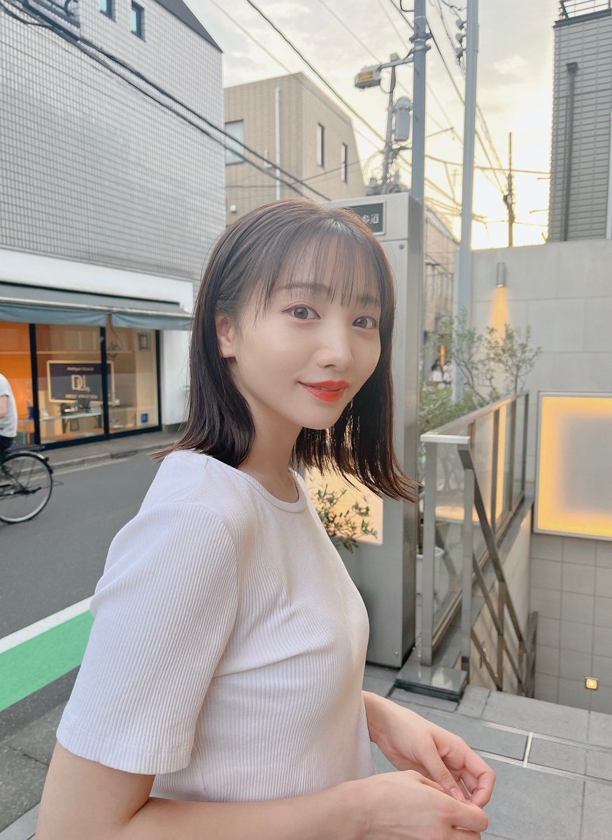 あみちゃん🐈‍⬛ 髪の毛伸びてきたねー💇🏼‍♀️ 色はオレンジ感を