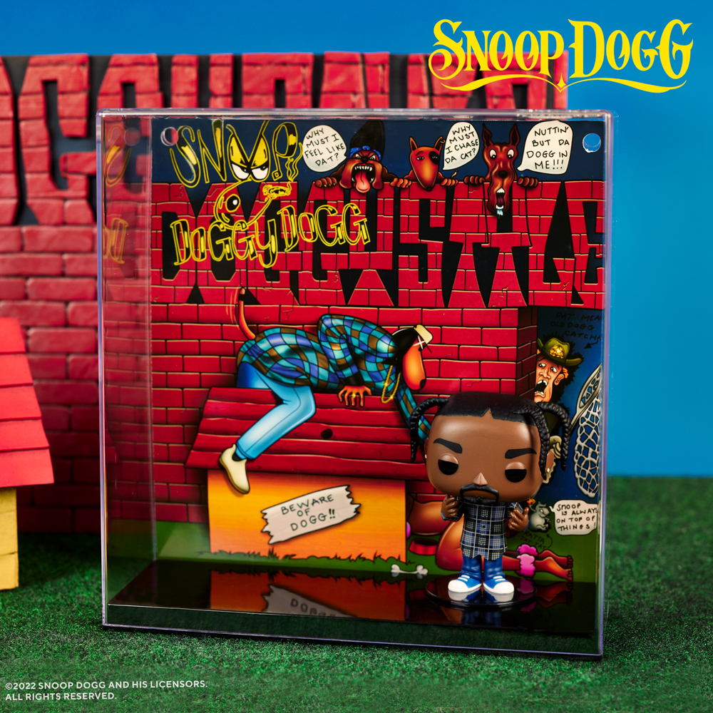 Turn up the volume in your music collection with our new Snoop Dogg POP! Album! 

🎤 Bring his iconic outfits, performances and music right to your home! Available at EMP: bit.ly/3PlPIe3