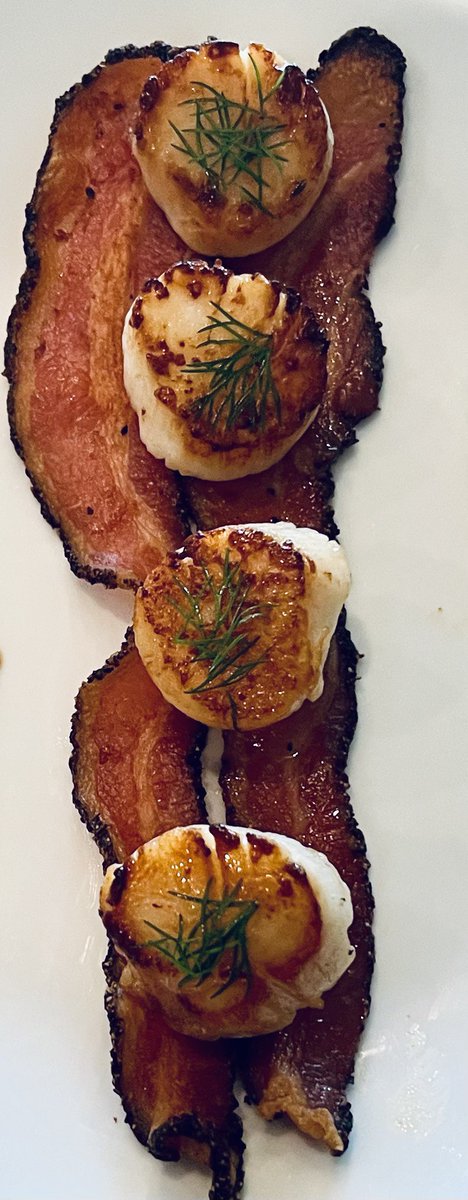 Seared bay scallops on thick peppery bacon, garnished with homegrown fresh dill. Not bad for an old paratrooper, eh? #Food #Foodie #Bacon #tuesdaymotivations