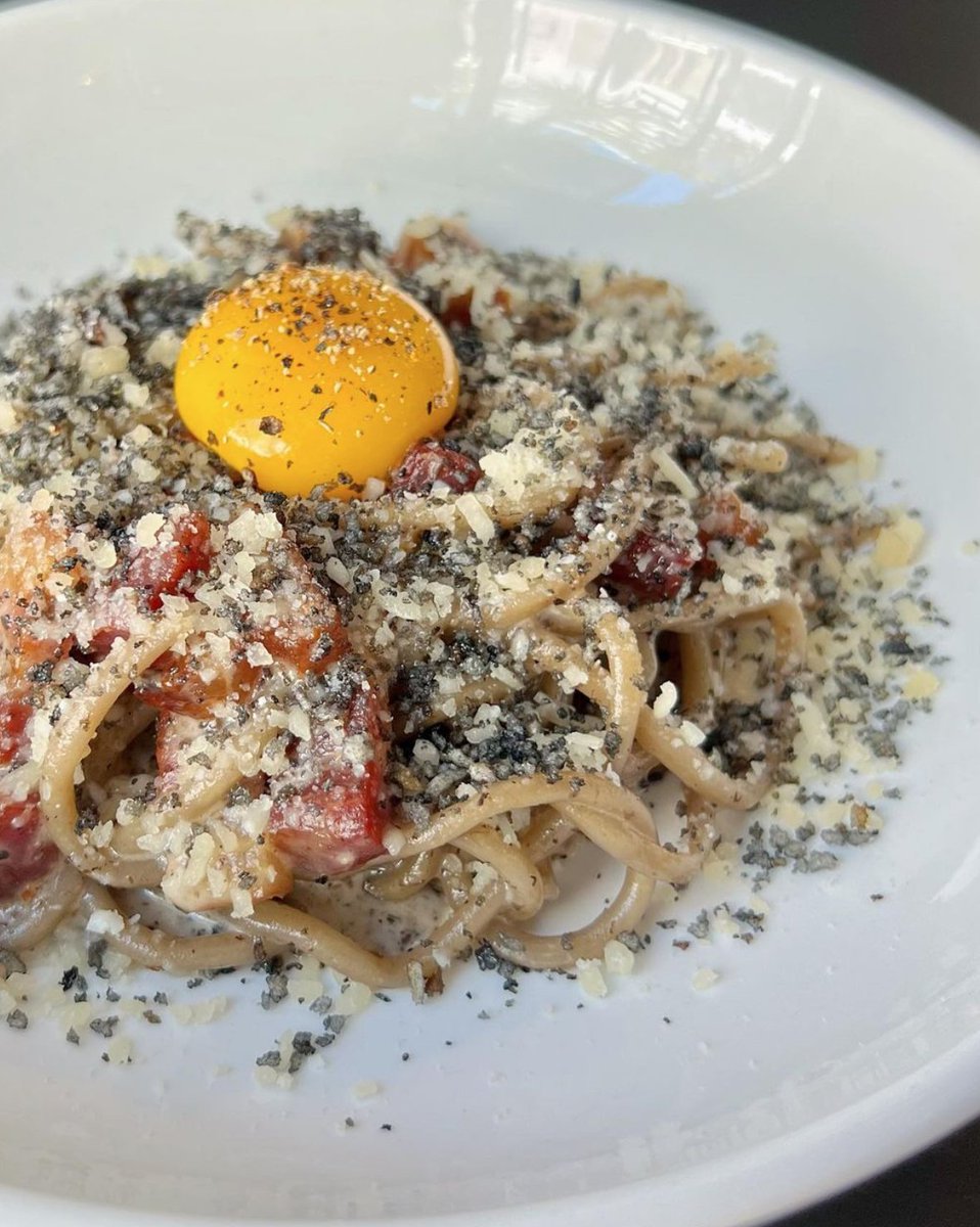 _CMPR's tweet image. #EatingHouseMiami is now open for lunch! - mailchi.mp/cm-publicrelat… #coralgables