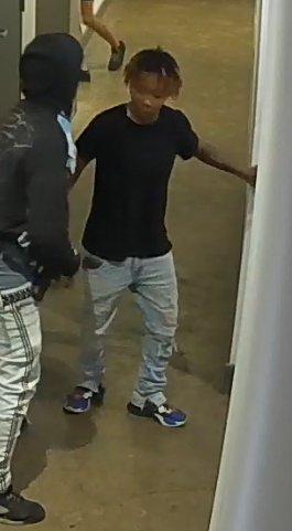 SLMPD's tweet photo. Recognize these people? They are wanted for the homicide of 17-year-old Makao Moore on 6.18.23 at 1409 Washington. Anyone with info is urged to call @STLRCS at 866-371-TIPS (8477). https://t.co/p8w15hao8R