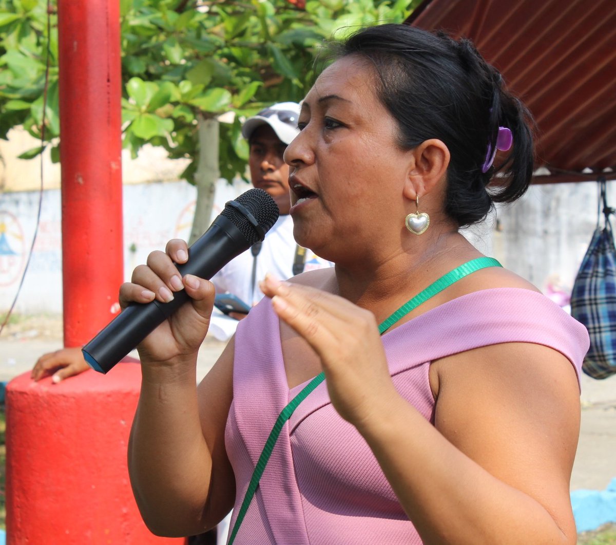 Blanca Ajtun por el listado nacional, este 25 de junio Vota así.