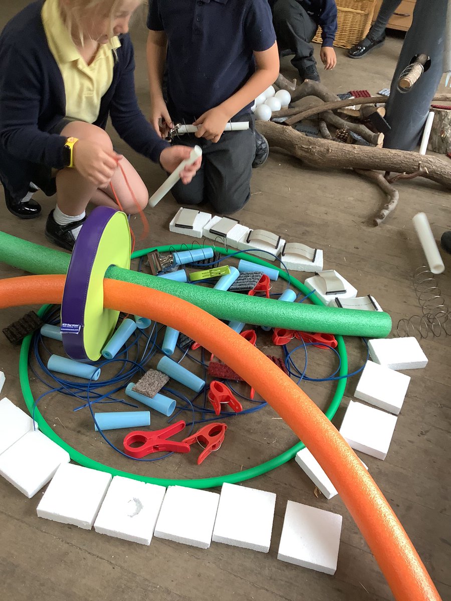 Class York tweet media