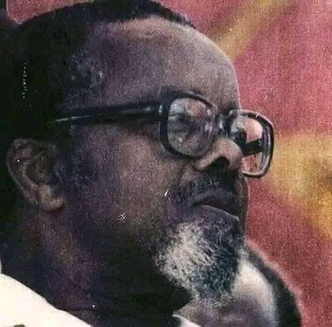 Lesufi's tweet photo. Fearless! Great teacher and orator! Communist to the end! Freedom Fighter! My mentor my hero 👏🏿 The Lion of Midlands! Mphephethwa! #HarryGwala today, tomorrow and forever! https://t.co/nYnXSS7p6b