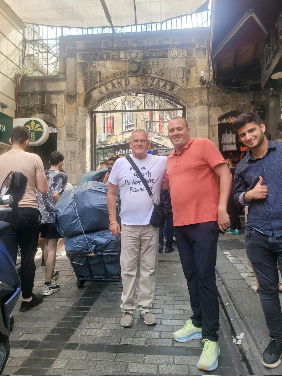 Ken Hart tweet media