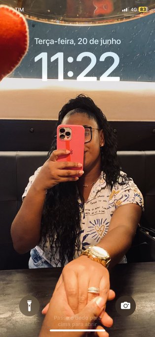 Uma das fotos mais linda que coloquei como protetor de tela 😍😍 https://t.co/dsWun4C5Zx