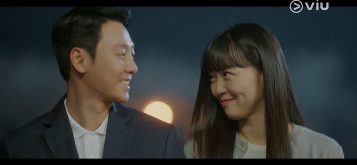 Look at these two! Solving murders and falling in love. 😅🫠 

#MyPerfectStranger #MyPerfectStrangerEp16 #JinKiJoo #KimDongWook