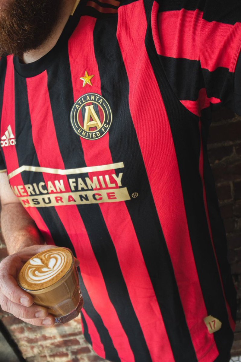 stevenleefc's tweet image. Last few days working as a barista and coffee roaster.  Lets take a look at some past Kits and Coffee photos.  #kitsandcoffee #kitcommunity