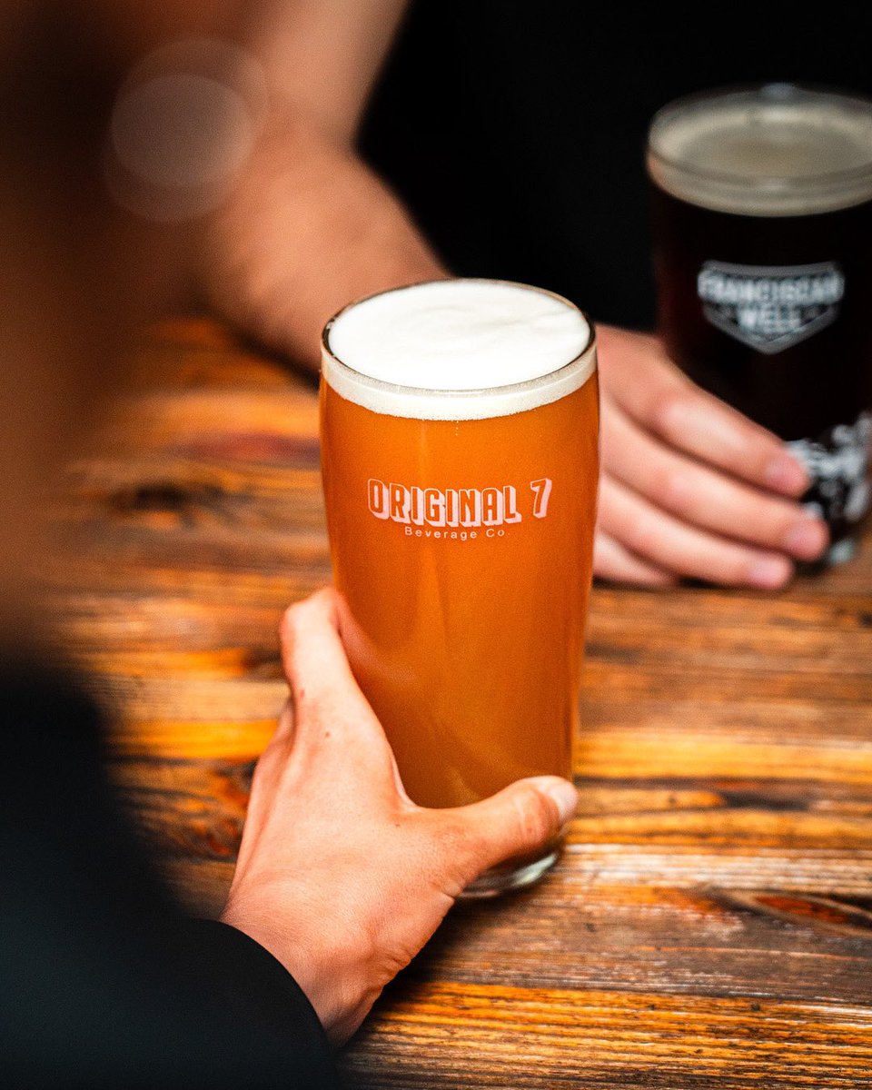 FranWellBar's tweet photo. @Original7_BevCo Hazy Pale & @FranciscanWell Chieftain
The best answer to a Hot Tuesday!
Drop a ❤️ if you’re coming down for “one.”
#franciscanwell #original7 #franciscanwellbrewery #beerstagram #beerlovers #tuesdaybeer #corkcityireland https://t.co/4jPusLDDUL