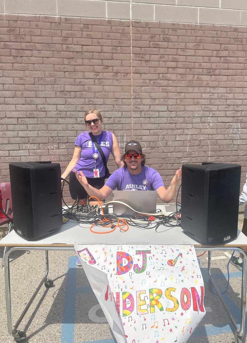 Miss Ericka Deakin tweet media