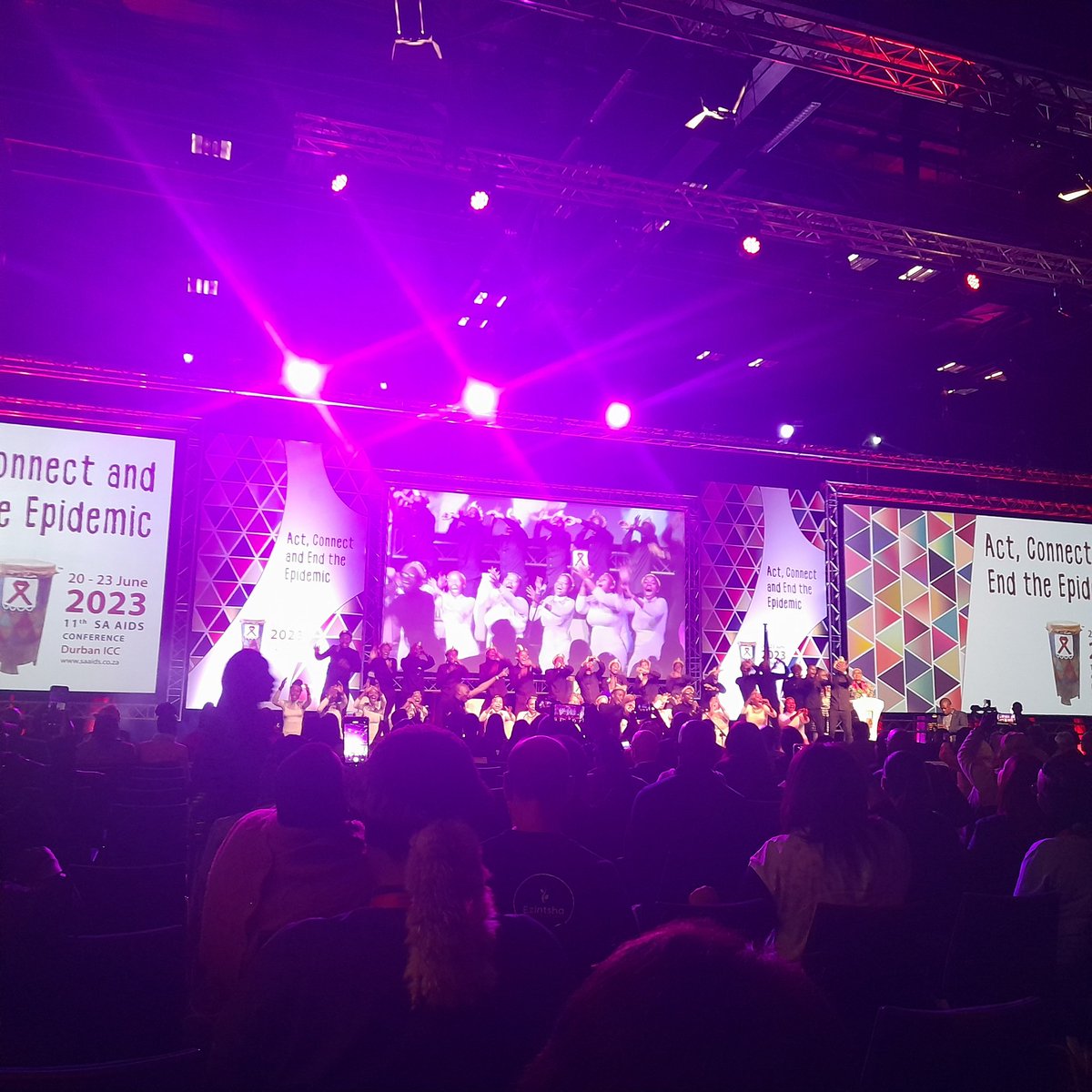 HealthZA's tweet photo. Opening Session of the 11th SA AIDS Conference being held at ICC, Durban, KZN. This year's theme is  'Act, Connect and End the Epidemic'.  #SAAIDS #saaidsconference https://t.co/RRq4tuWs2s