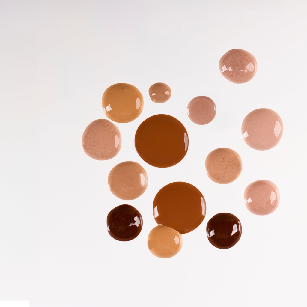 Dewdrops of perfection — the complete Tinted Moisturizer Meets CC Cream shade range ❤️⁠ ⁠ Infused with vitamin B3, vitamin E and Goji berry extract, to help skin look and feel healthy ✨⁠ ⁠ #jasonwubeauty #cleanbeauty #tintedmoisturizer #CCcream