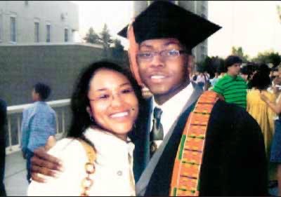 SenRhondaFields's tweet photo. On this dark day 20 June 2005, Javad Fields and Vivian Wolfe were ambushed, shot down, and murdered. They should be alive today.

But they are not…

Their love of life is something that I admire every single day in the movement against gun violence. 

Rest in Heavenly Peace🙏🏾🙏🏾 https://t.co/ozLSZ61aKt