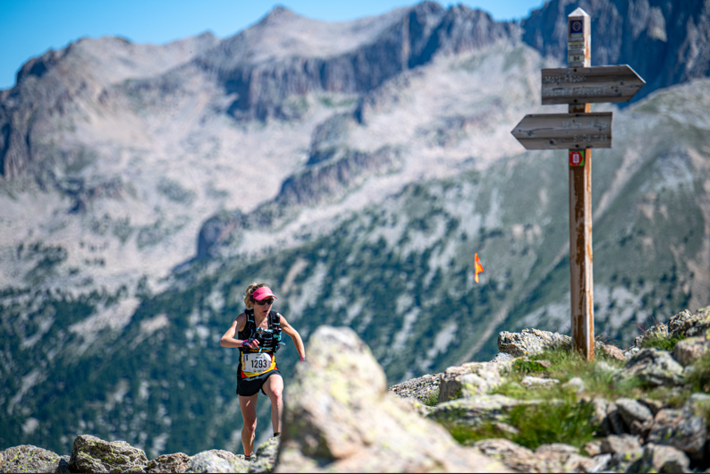 departement06's tweet photo. Dernière ligne droite avec l’ #UTCAM06😍

Voici 7 bonnes raisons de vous inscrire à l' Ultra Trail Cote d'Azur Mercantour :
1 – L'UTCAM, c'est LE nouveau trail référence du sud-est de la France, entre mer et montagne. A découvrir ou redécouvrir, donc ! 😉
2 – Vous pourrez passer la semaine à Saint-Martin-Vésubie, base de l'UTCAM, il y a une super Station de Trail depuis 2012 ! 😎
3 – Vous côtoierez de grands noms du trail, qui sont tous venus fouler les sentiers de l'UTCAM ces 4 dernières années. Pau Capell, Benoit Girondel, Germain Grangier, Xavier Thevenard, Katie Schide... 👏
4 – Grâce à l'UTCAM, vous aurez la chance de parcourir le @Parc National du Mercantour, réputé pour son côté minéral et sauvage, la beauté de ses gorges encaissées et la technicité de ses sentiers. 🌄
5 – Si vous craquez pour le SkyRunning, l'UTCAM vous propose 3 formats, un SkyUltra, un SkyMarathon et une coupe du monde SkyRace. Du ciel, que du ciel ! 🌈
6 – Avec 6 formats de course, de 5 à 125 km, il y a forcément un parcours pour vous sur l'UTCAM. 🏃‍♀️🏃‍♂️
7 – L'UTCAM, c'est du 7 au 9 juillet. Et si vous regardez bien sur votre calendrier, à ces dates-là, vous n'avez encore rien prévu. Ça tombe bien, non ? 💚

➡️ Si ce n’est pas déjà fait, il ne vous reste plus qu'à aller vous inscrire ici : https://t.co/fhOBdrXkpw

📸 Photos CR

#Sport06 #GREENDeal #UTCAM #UTCAM06