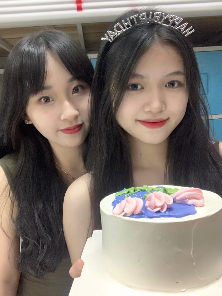 Qyi1111111's tweet photo. #颜射 #颜射返图  #清纯 #大学生 哥哥 https://t.co/LhJWSzRMq7