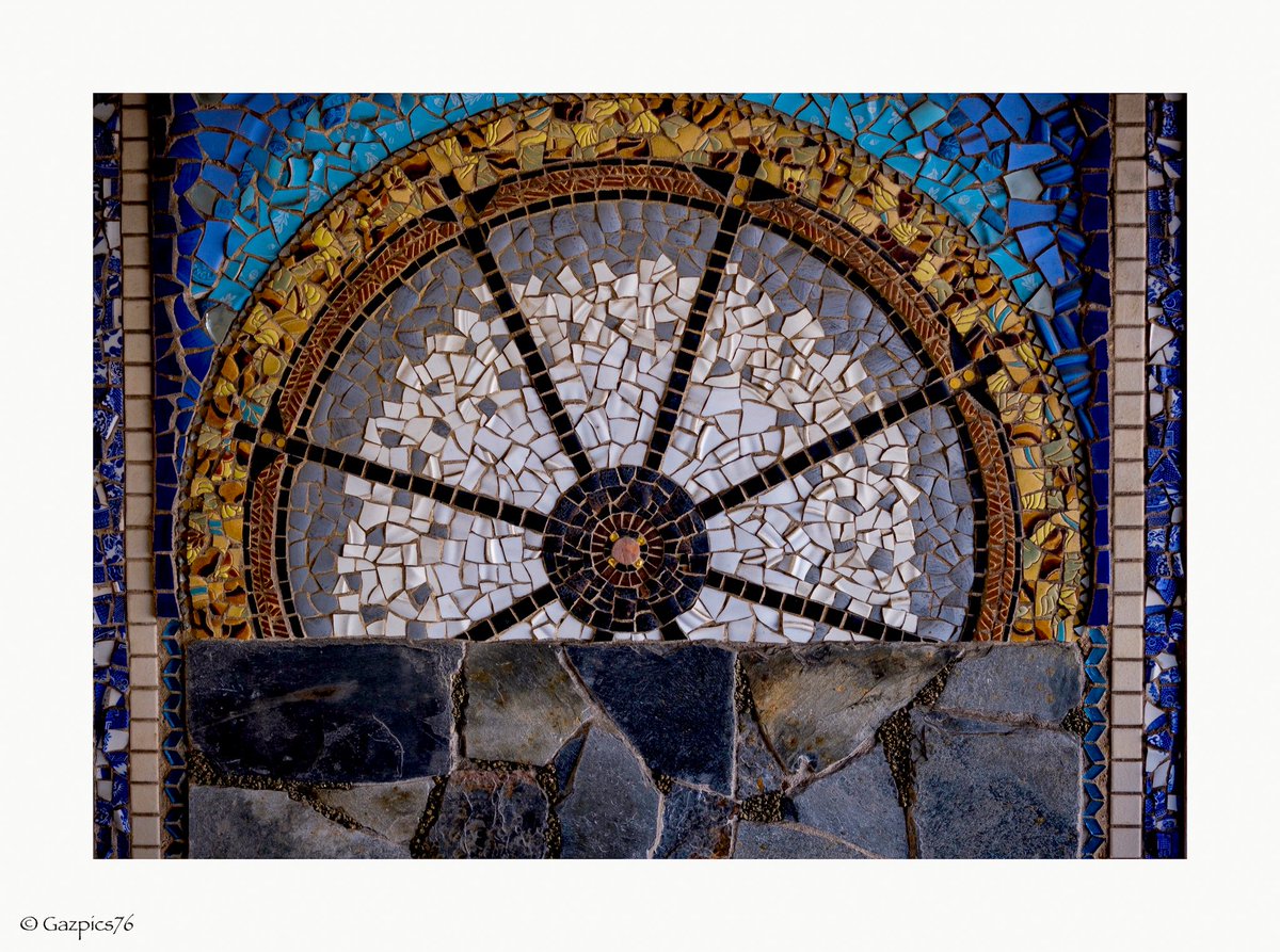 Mosaic , Okehampton museum : #Devon #mosaic #art #photography #fujifilm #colours