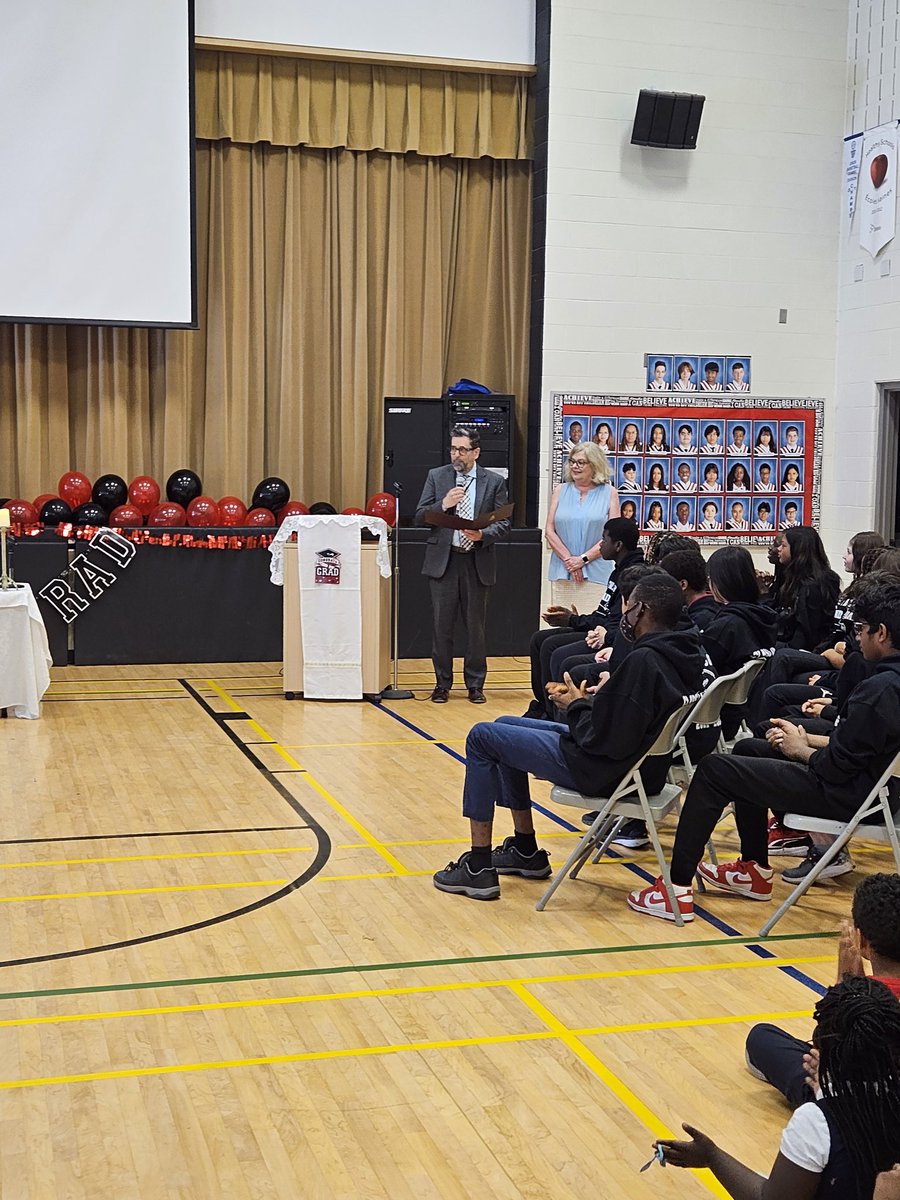 Nicholas_TCDSB's tweet image. Congratulations Ms. Muir on your Retirement, we will miss you..@TCDSB_PAguiar