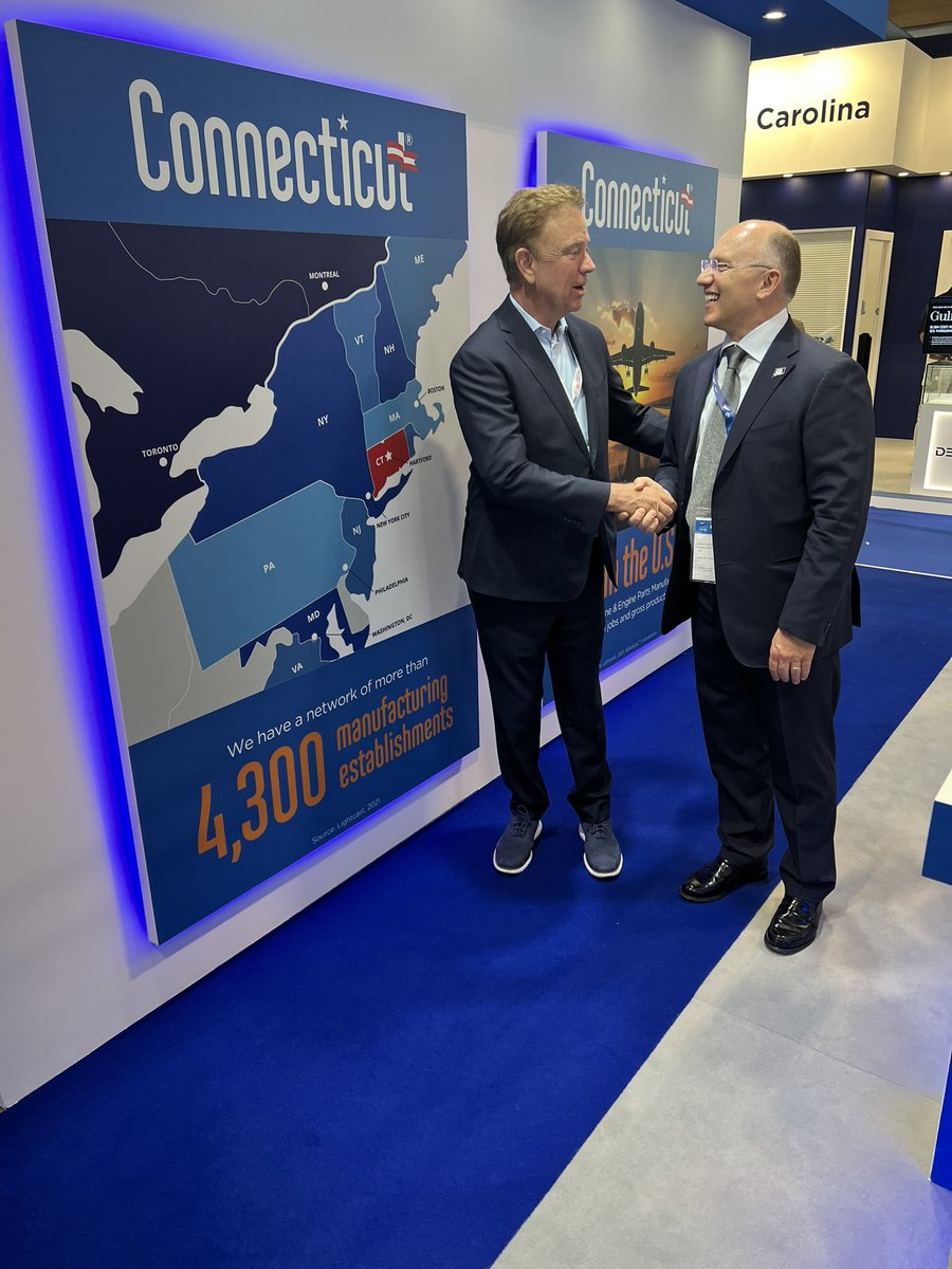 GovNedLamont's tweet image. Today at the 📍 #ParisAirShow.

Connecticut is a leader in the aerospace industry, and in order to maintain our superiority, we’re here to engage with the industry.

The goal is to bring more CT made products to the world and attract more global companies to do business in CT. ✈️