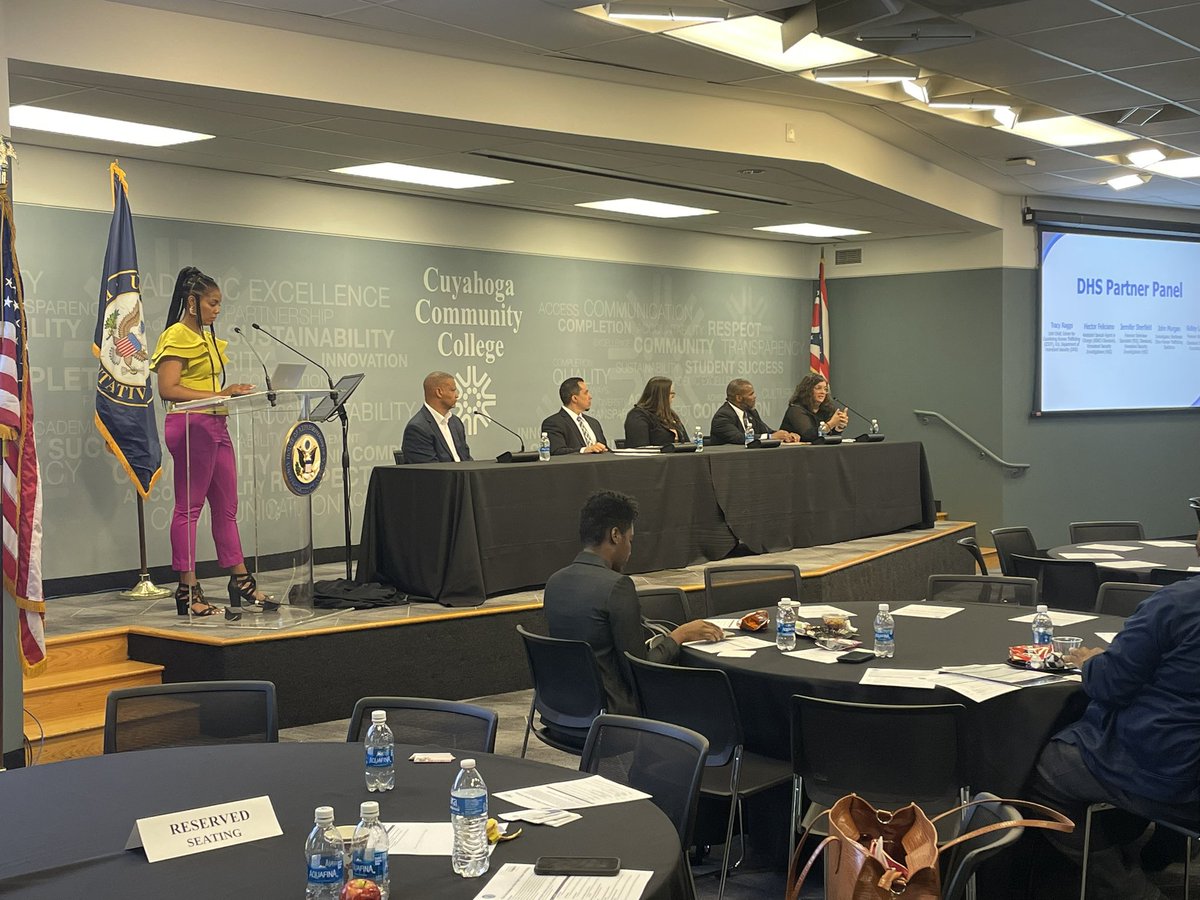 HSIDetroit's tweet photo. This past weekend we were getting the word out in #Cleveland during a #humantrafficking presentation with members of the @DHSBlueCampaign, @DHSgov and @HSIDetroit. Raising awareness on this serious crime is essential to rescuing victims and holding traffickers accountable. https://t.co/xm10CdEydc