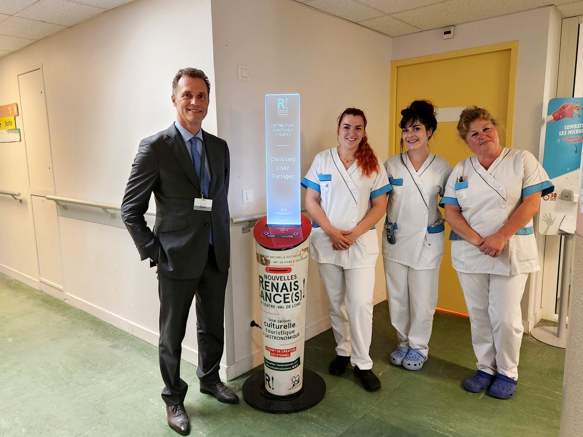 cham45200's tweet image. Installé depuis le 19/06/23 aux consultations externes, le Distributeur d’Histoires Courtes permet aux patients, pendant l&apos;attente de leur rendez-vous médical, d&apos;imprimer gratuitement, à la demande et de manière aléatoire, des histoires courtes à lire sur place ou à emporter.