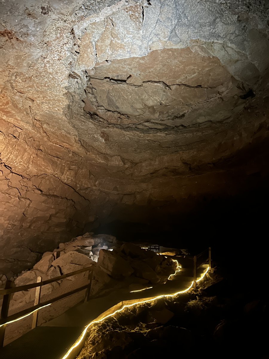 An appreciation post for all of the natural AC that #TravelKY provides. 🔥 Find your next subterranean adventure here: bit.ly/43oqrDH

🦇 <a href="/MammothCaveNP/">Mammoth Cave NP</a> / 📸 pinky_bastia
🦇 <a href="/CarterCavesSRP/">Carter Caves State Resort Park</a>
🦇 <a href="/LostRiverCave/">Lost River Cave</a> / <a href="/VisitBGKy/">Visit BGKY</a>
🦇 <a href="/HiddenRiverCave/">Hidden River Cave</a> / <a href="/HartCoTourism/">Hart County Tourism</a>