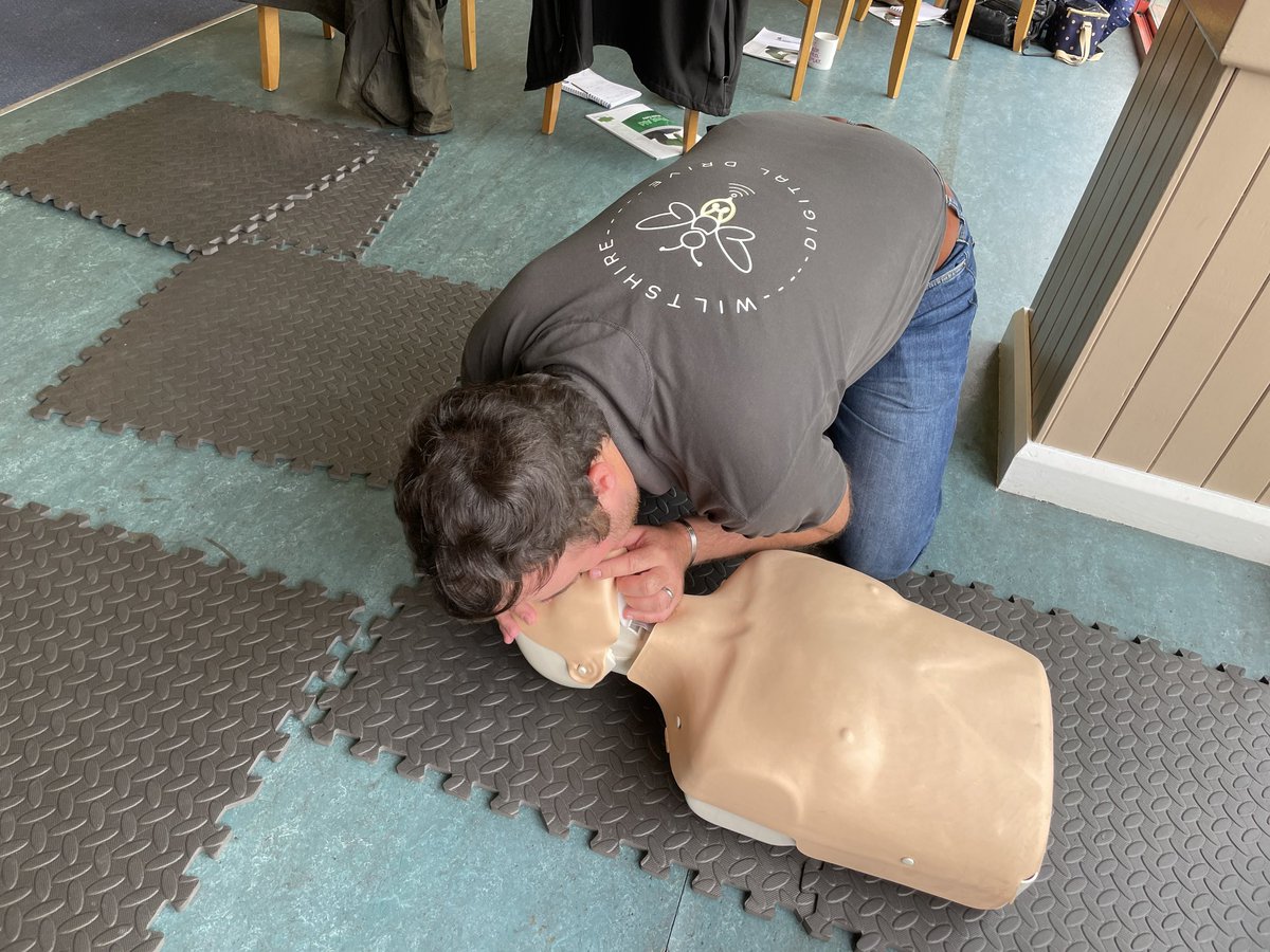 Priority IT tweet media