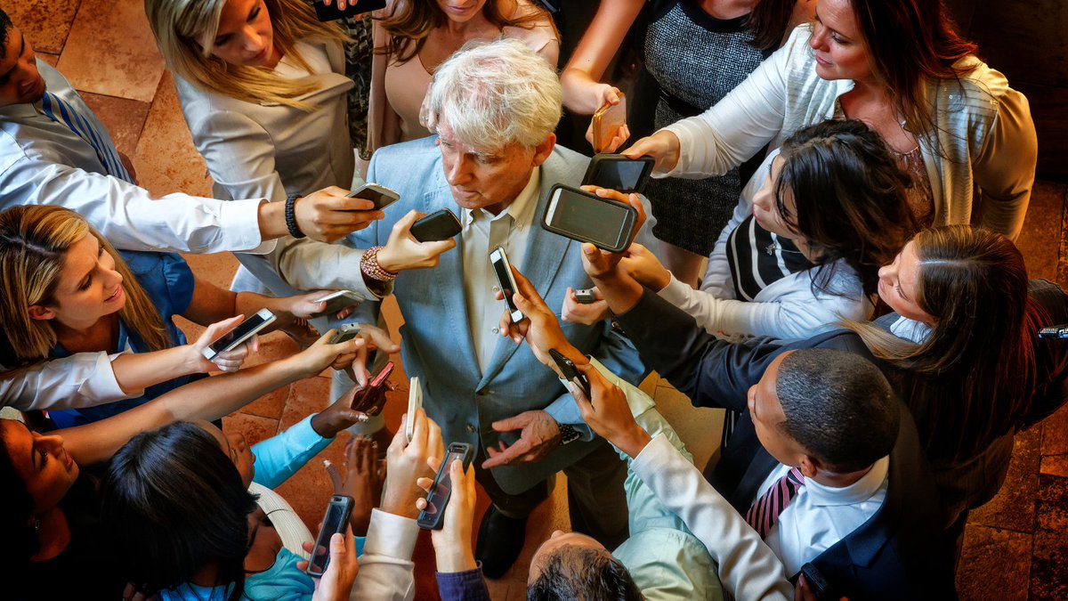 Don't fear the press, work with them! Our blog post explains the importance of engaging with the media and the difference between earned and paid media. artemia.com/blog_post/medi…  #PR #mediaengagement #earnedmedia #paidmedia